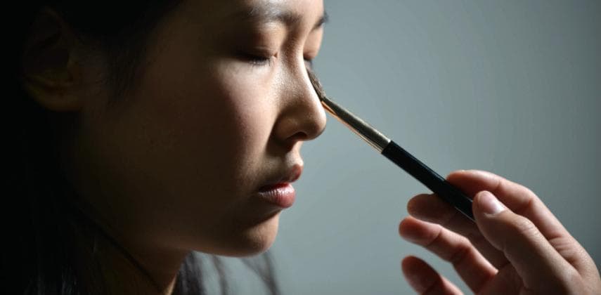 5招化妝擊退惱人暗粒